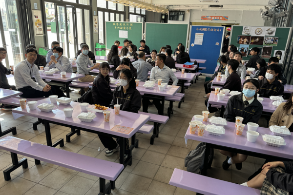 啟導成長計劃中六畢業午聚